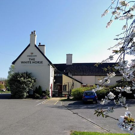 The White Horse Hotel Beyton Exterior photo